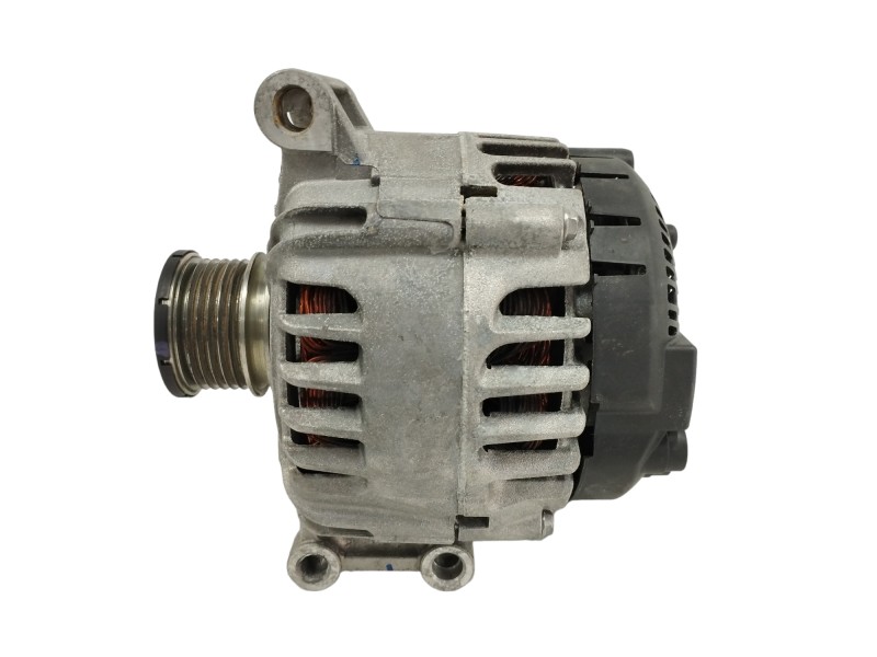 Recambio de alternador para peugeot 3008 gt line referencia OEM IAM 9822230780 CL15 FG15T148