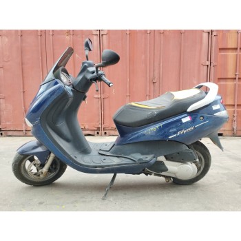 peugeot elyseo del año 2004