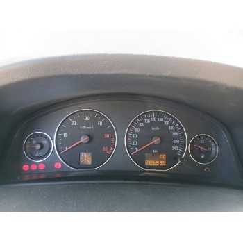 opel signum del año 2004