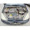 ford focus berlina (cak) del año 2001