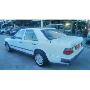 mercedes-benz clase e (w124) berlina del año 1989