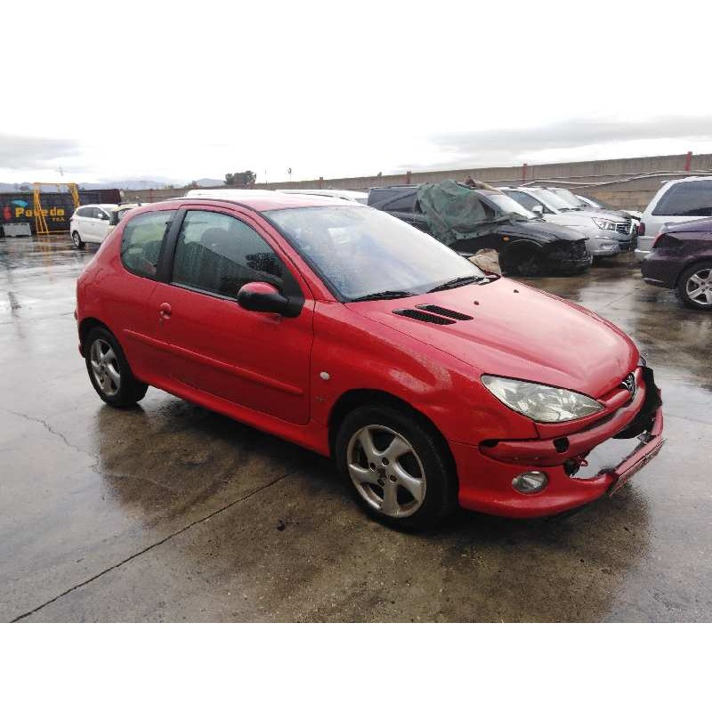 PEUGEOT 206 BERLINA