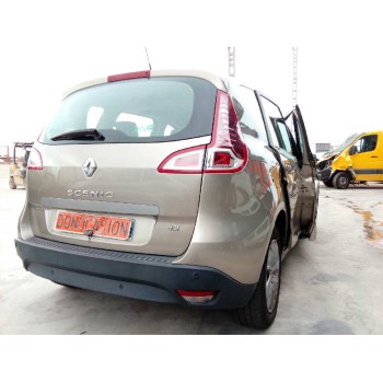 renault scenic iii del año 2012