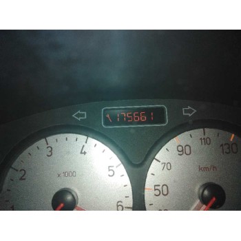 peugeot 206 berlina del año 2004