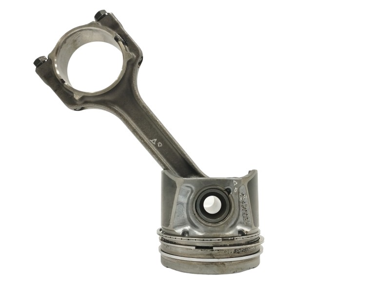 Recambio de biela para fiat fiorino 1.3 16v jtd cat referencia OEM IAM 55208624 CON PISTON 73502643 Recambio de biela para fiat fiorino 1.3 16v jtd cat referencia OEM IAM 55208624 CON PISTON 73502643