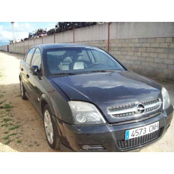 opel vectra c berlina del año 2003