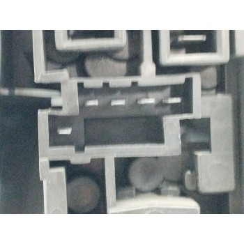 Recambio de piloto trasero izquierdo para volvo v70 familiar 2.5 20v cat referencia OEM IAM 3512318 INFERIOR 