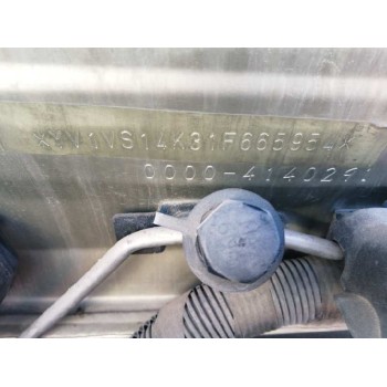 volvo s40 berlina del año 2000