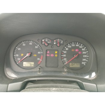 Recambio de carroceria corte para volkswagen golf iv berlina (1j1) 1.6 referencia OEM IAM   