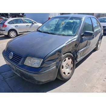 volkswagen bora berlina (1j2) del año 2003