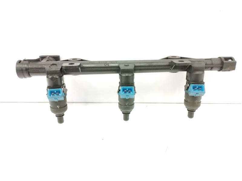 Recambio de rampa inyectora para mg serie 75 (rj) 2.0 v6 24v cat referencia OEM IAM AT715886  
