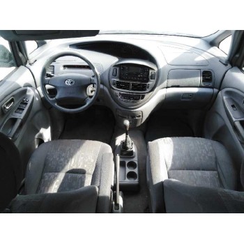 toyota previa (r30) del año 2002