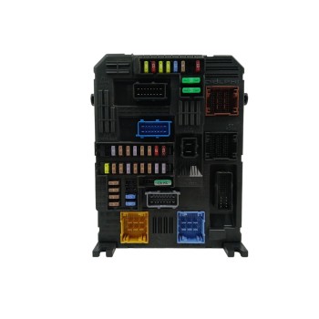 CAJA RELES / FUSIBLES 9832880380 