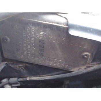 toyota previa (r30) del año 2002