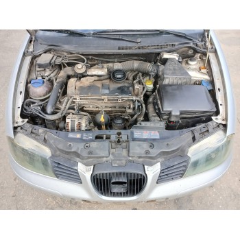 seat ibiza (6l1) del año 2002