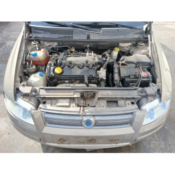 Recambio de carroceria corte para fiat stilo (192) 1.9 8v jtd cat referencia OEM IAM   