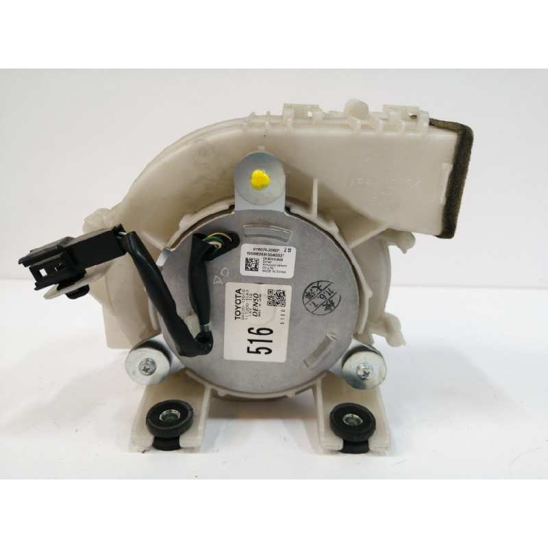 Recambio de motor calefaccion para toyota auris touring sports (e18) 1.8 16v cat (híbrido) referencia OEM IAM G923012010  117300