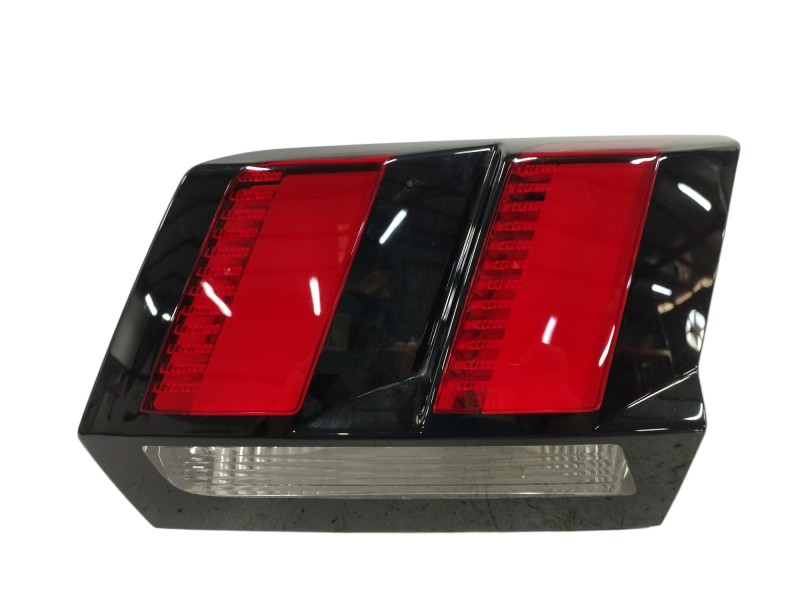 Recambio de piloto trasero derecho interior para peugeot 3008 gt line referencia OEM IAM 9810477780 Recambio de piloto trasero derecho interior para peugeot 3008 gt line referencia OEM IAM 9810477780
