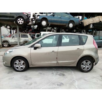 renault scenic iii del año 2012