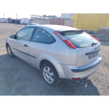 ford focus berlina (cap) del año 2005