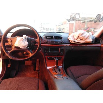 mercedes-benz clase e (w211) berlina del año 2008