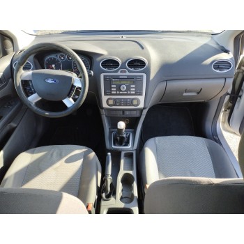 ford focus berlina (cap) del año 2005