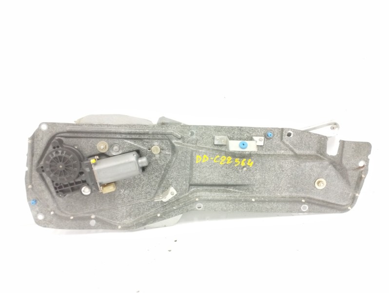 Recambio de elevalunas delantero derecho para volvo v70 familiar 2.5 20v cat referencia OEM IAM TIJERA 9152724 