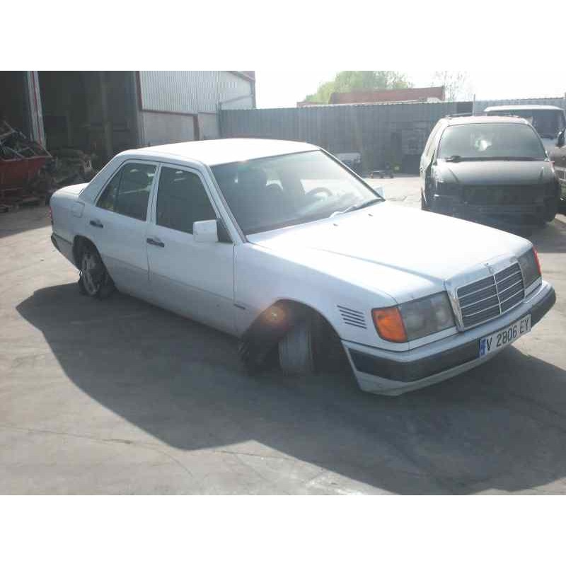 mercedes-benz 124 sedán (w124) del año 1992
