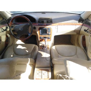 mercedes-benz clase s (w220) berlina del año 2001
