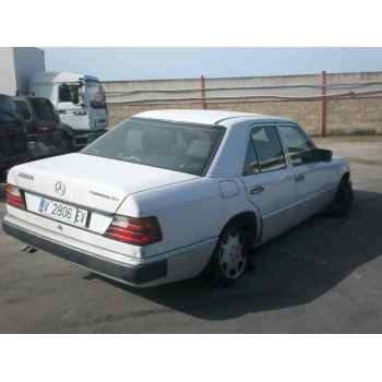 mercedes-benz 124 sedán (w124) del año 1992