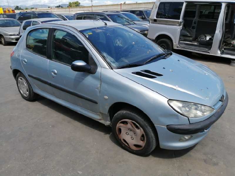 PEUGEOT 206 BERLINA