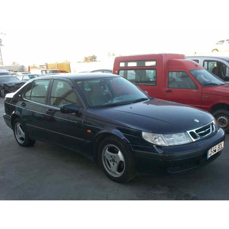 SAAB 9-5 SEDÁN