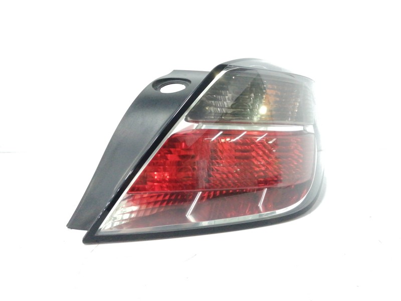 Recambio de piloto trasero derecho para opel astra gtc 1.6 16v referencia OEM IAM 24451384  