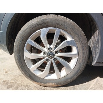 volkswagen t-roc (a11, d11) del año 2024