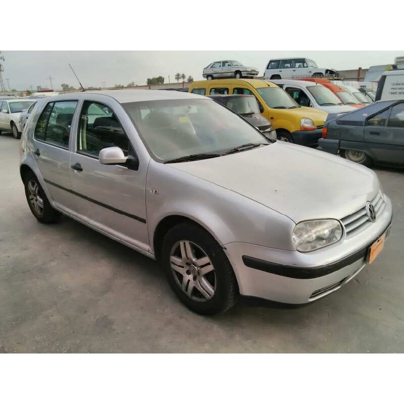 VOLKSWAGEN GOLF IV BERLINA (1J1)