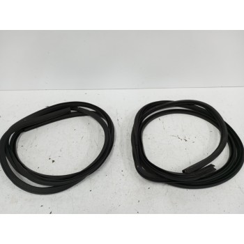 GOMAS CONTORNO PUERTA 