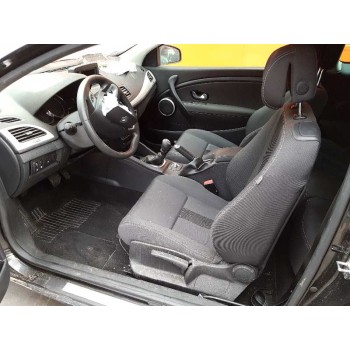 renault megane iii coupe del año 2012