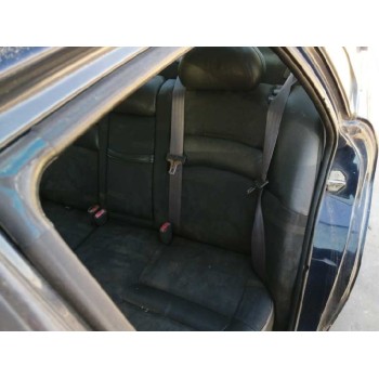 volvo s40 berlina del año 2000