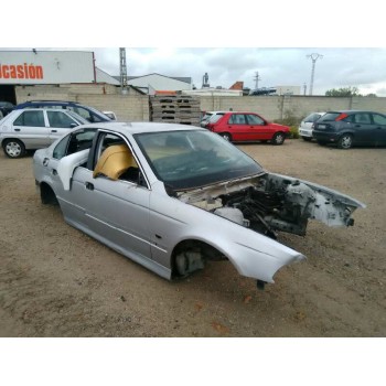 bmw serie 5 berlina (e39) del año 2002