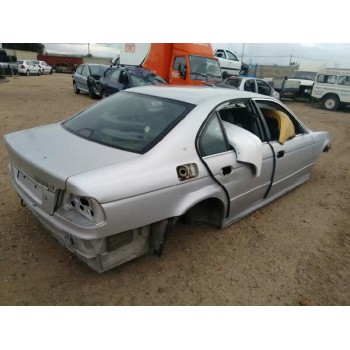 bmw serie 5 berlina (e39) del año 2002