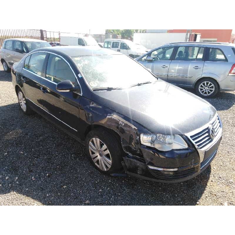 VOLKSWAGEN PASSAT BERLINA (3C2)