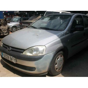 opel corsa c del año 2001