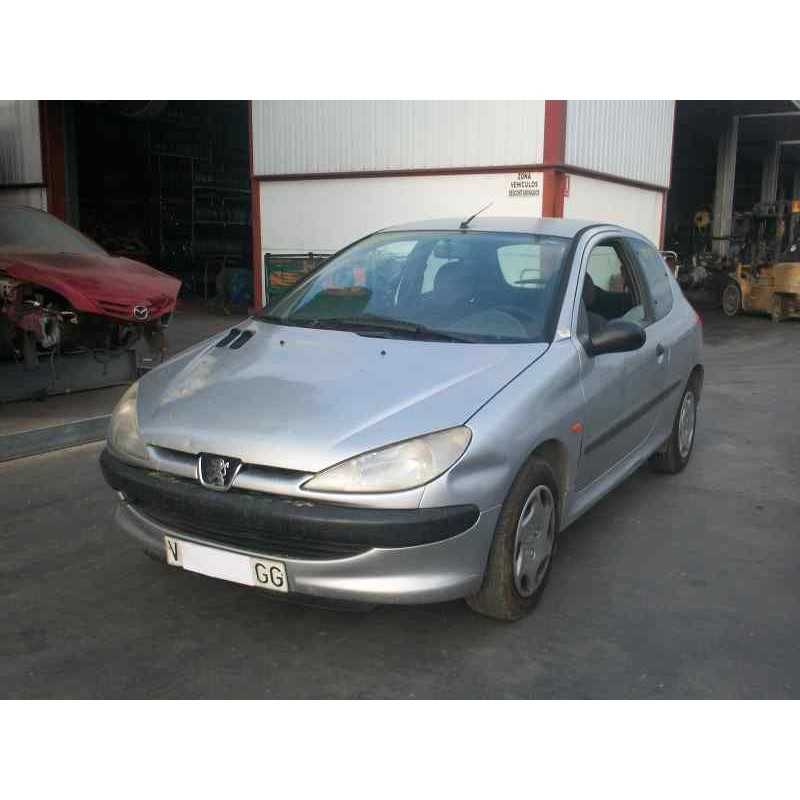 PEUGEOT 206 BERLINA