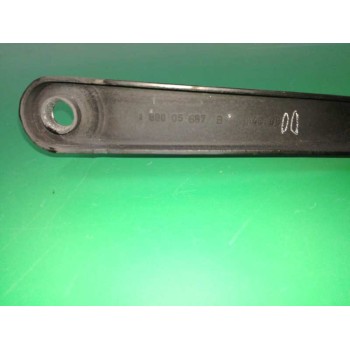 Recambio de brazo limpia delantero izquierdo para renault trafic caja cerrada (ab 4.01) 2.5 dci diesel cat referencia OEM IAM 80