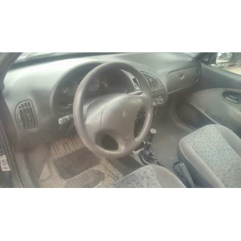 citroën saxo del año 2000