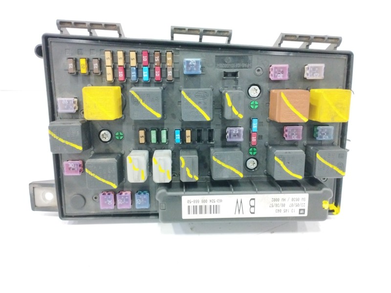 Recambio de caja reles / fusibles para opel astra h berlina 1.6 16v referencia OEM IAM 13145043 5DK00866850 