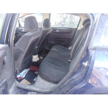 citroën c4 berlina del año 2004