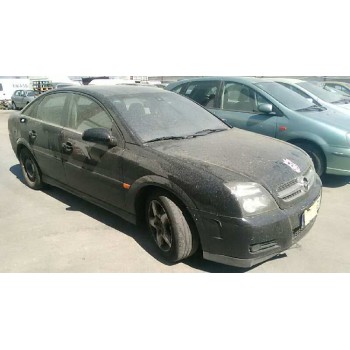 opel vectra c berlina del año 2004