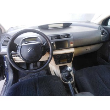 citroën c4 berlina del año 2004