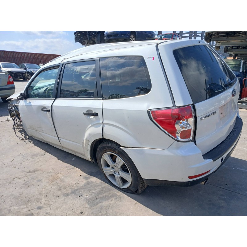 SUBARU FORESTER (SH_) 2011